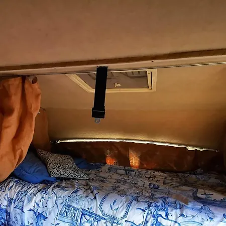 Rent A Blueclassics 's Campervan Le Voyageur In Algarve Au Portugal * Портиман